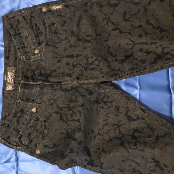 Black Patterned Jeans - Picture 4 of 4